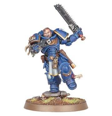 Space Marine Lieutenant Titus